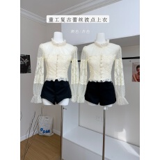批发维斯小姐[玉珠流仙]重工复古蕾丝<b class='q'>波点</b>上衣 花边网纱拼接收腰<b class='q'>衬衫</b>