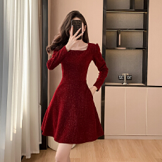 批发有口袋大码闪闪小黑裙名媛气质高级感短裙<b class='q'>春</b>秋胖mm显瘦法式赫本风