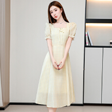 批发大码微胖法式方领短袖<b class='q'>连衣裙</b>夏季女装梨形身材裙子胖MM显瘦A字裙.