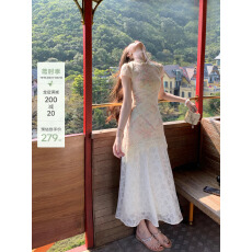 批发凌茜恣禾 开春绝美新中式改良旗袍女夏蕾丝假两件镂空碎花连衣裙