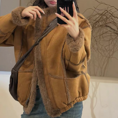 批发减龄娃娃领双排扣中长款风衣女秋季小个子宽松<b class='q'>西装外套</b>