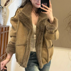 批发减龄娃娃领双排扣中长款风衣女秋季小个子宽松<b class='q'>西装外套</b>