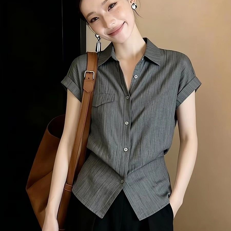 고급 센스 회색 POLO 칼라 반팔 여성 셔츠 여름 루즈핏 슬림해 보이는 일상 출퇴근 다용도 작은 셔츠 맨위 트렌디