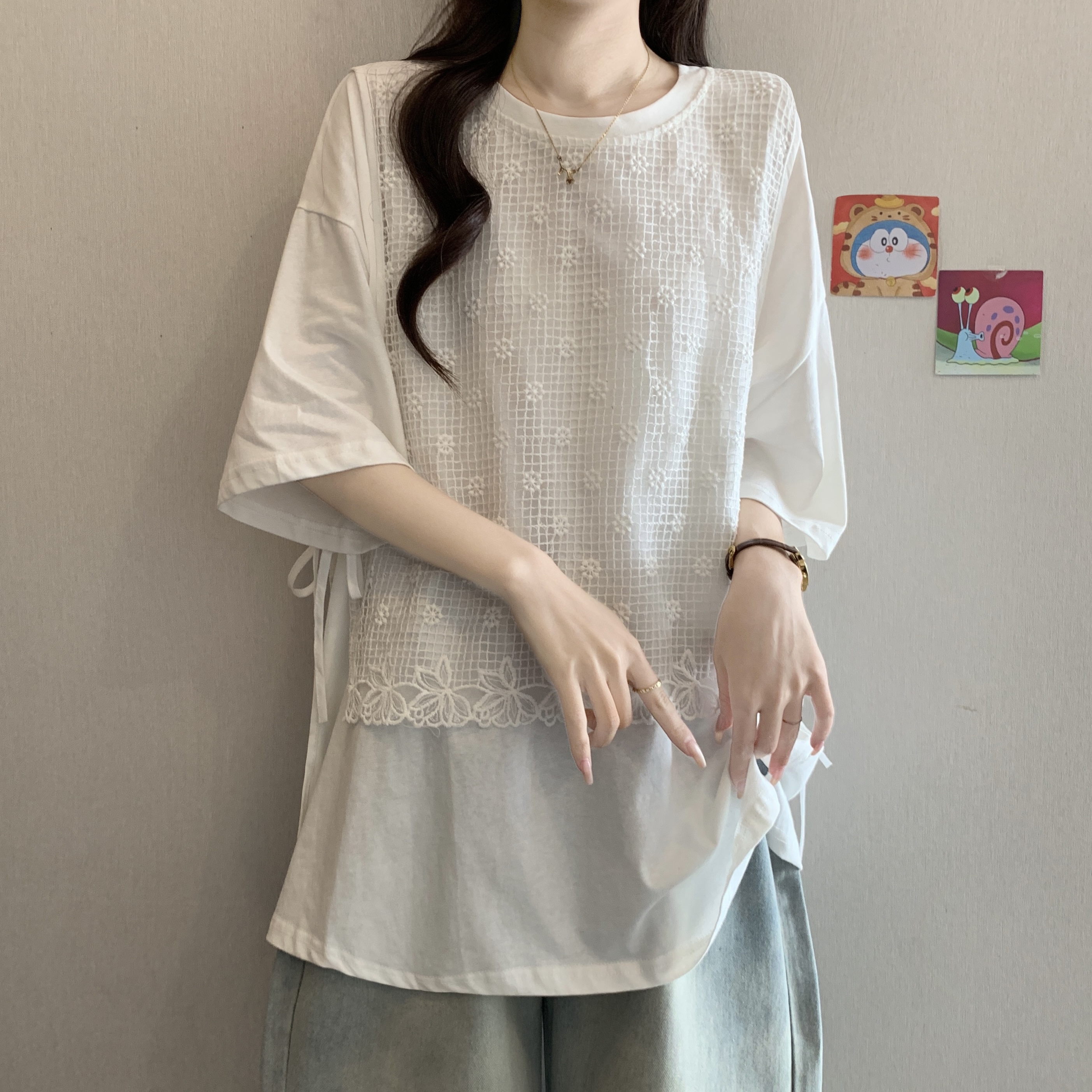 실사 빅 사이즈 새로운 디자인 센스 지방 mm 캐주얼 루즈핏 레이스 패치워크 페이크 레이어드 다용도 슬림해 보이는 맨위 여성