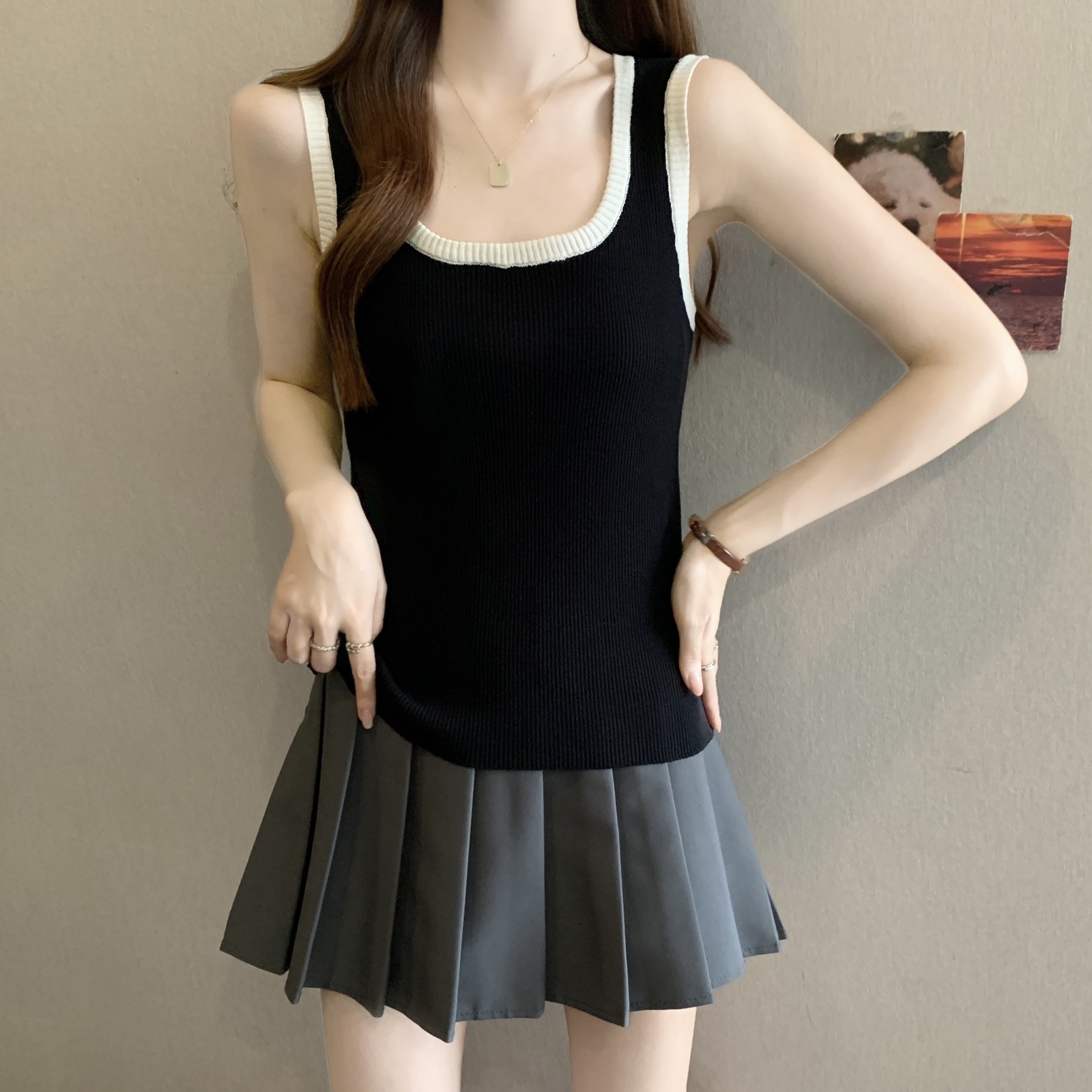 실사 빅 사이즈 지방 mm 새로운 디자인 센스 달콤한 스타일 미니멀리즘 노출 방지 조끼 슬립 슬림해 보이는 표지 고기 맨위