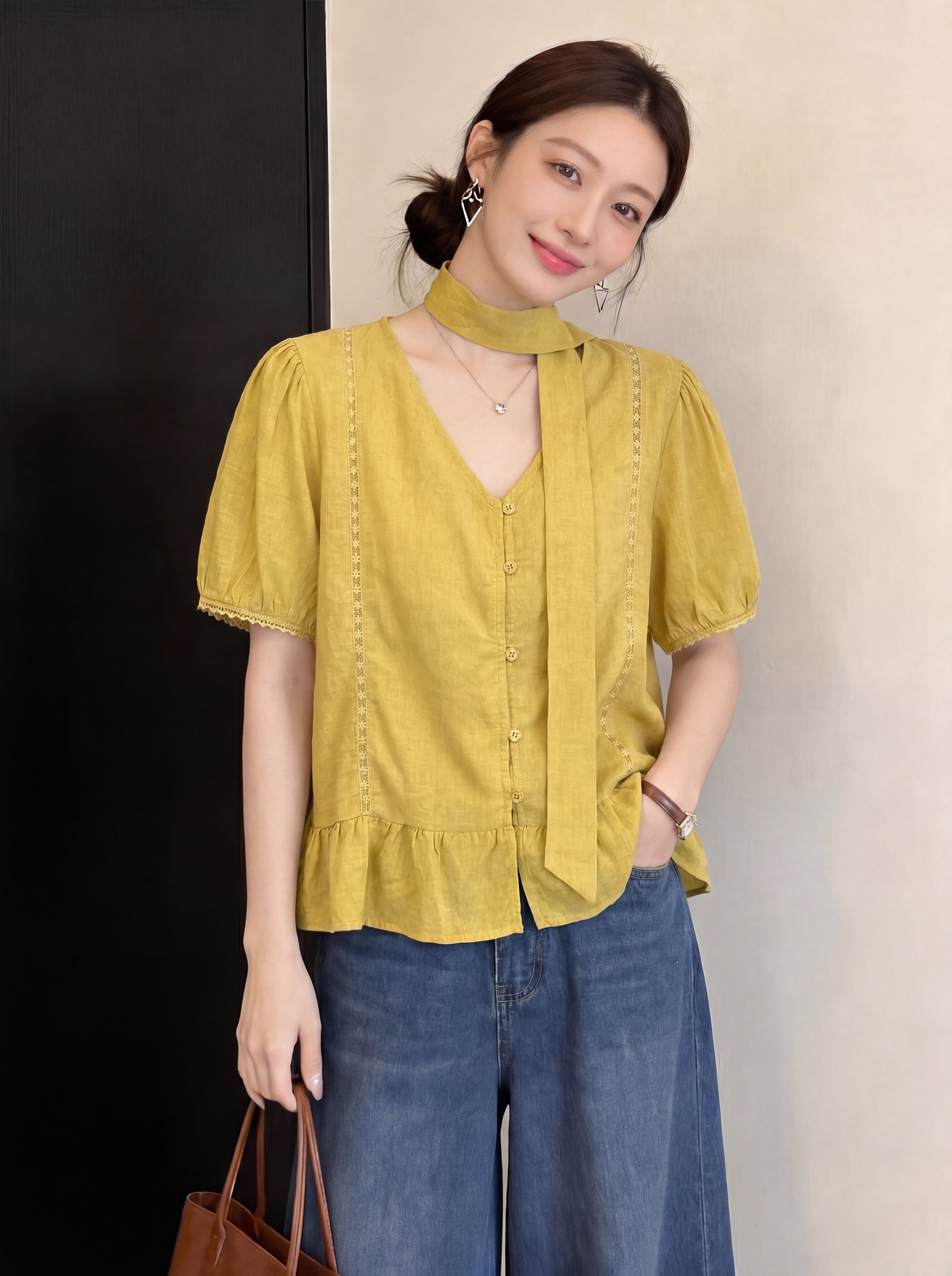실사 빅 사이즈 새로운 디자인 센스 지방 mm 프릴 행침 목 리본 V넥 거품 소매 슬림해 보이는 표지 배 맨위 여성