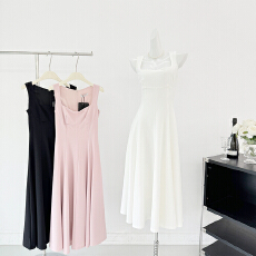 批发BarbChill<b class='q'>夏</b>日密语吊带长裙<b class='q'>连衣裙</b>春季针织裙气质法式礼服裙