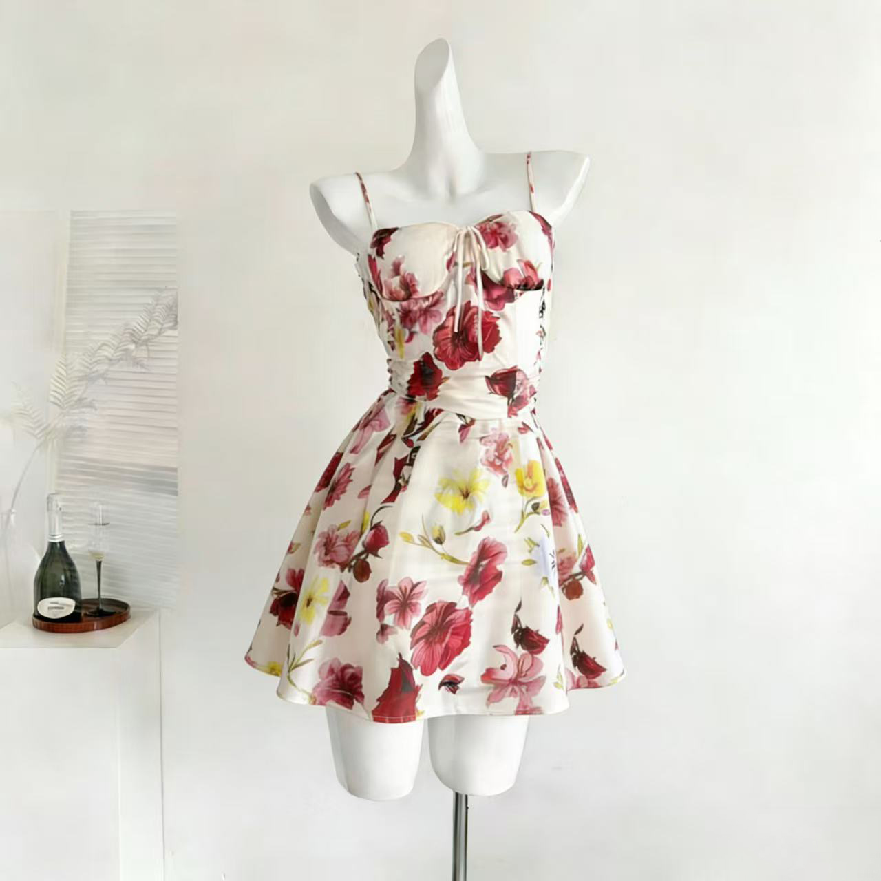 나 벤 아름 답 고 요염하다 프랑스식 순수한 욕망 바람 꽃무늬 튜브탑 슬립 펀 센스 여자 드레스