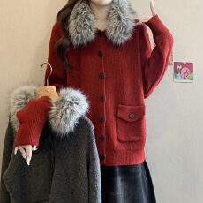 批发红色毛领毛衣外套女2025新款冬季大码胖mm正肩针织开衫巨好看上衣