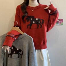 批发马年本命年红色<b class='q'>毛衣</b>女款时尚洋气2025新款冬季圣诞套头针织衫