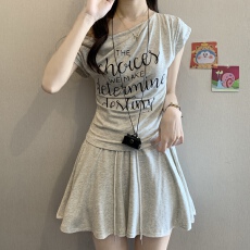 批发2026夏季新款设计感字母印花短袖T恤高腰显瘦半身裙子两件套<b class='q'>装</b>女