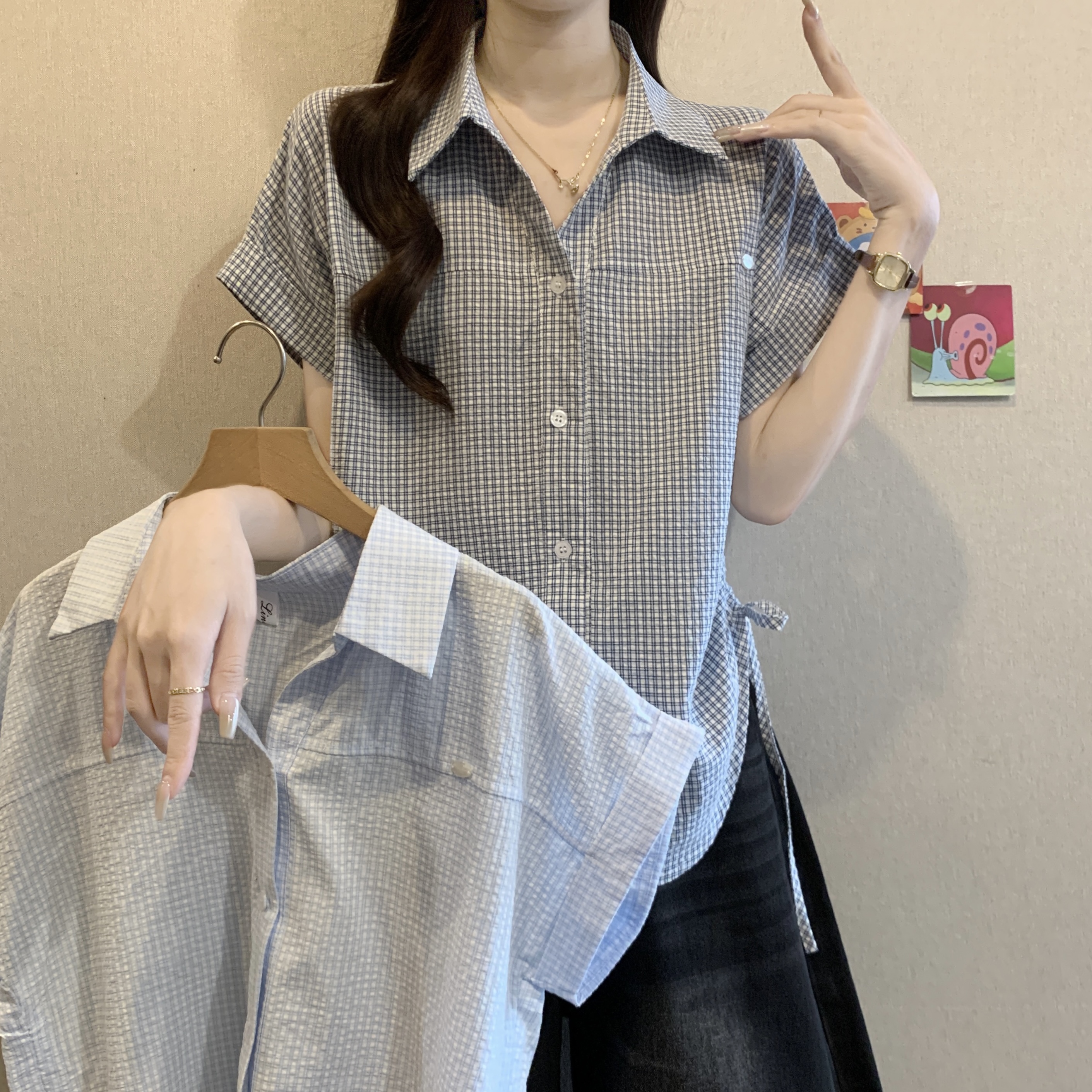여름 한 부서 파란색 체크무늬 반팔 여성 셔츠 허리 수축 펌프 로프 폴로 칼라 루즈핏 연령 감소 맨위 빅 사이즈 티셔츠
