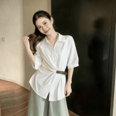 批发设计感不规则短袖衬衫2026夏季新款大码女装胖mm收腰衬衣别致上衣