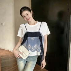 批发大码女装蕾丝提花吊带假两件上衣新款微胖mm宽松遮肉气质短袖t恤