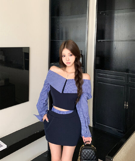 실사 이른 가을 패치워크 체크무늬 긴팔 여성 셔츠 디자인 센스 작은 대중 레트로 셔츠 오프숄더 맨위