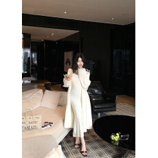 批发实拍～秋冬 慵懒风翻边抹胸开叉长裙+宽松<b class='q'>长款</b>外搭毛衣外套两件套