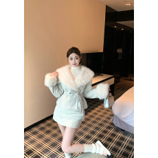 批发实拍～秋冬 狐绒映雪 大毛领羊毛大衣双面呢外套+短款毛呢半身裙
