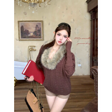 批发实拍~秋冬 羊毛蝙蝠袖针织衫女 辣妹仿真毛毛<b class='q'>宽松</b>加厚毛衣3色