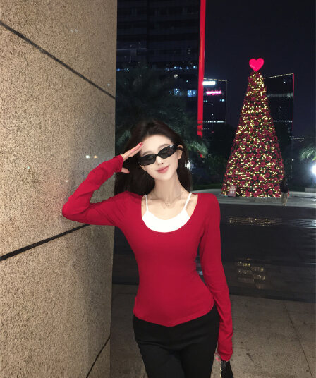 실사 순수한 욕망 섹시함 행침 목 V넥 티셔츠 여성 디자인 센스 페이크 레이어드 스택 착용 몸매 가꾸기 슬림해 보이는 맨위 3 색