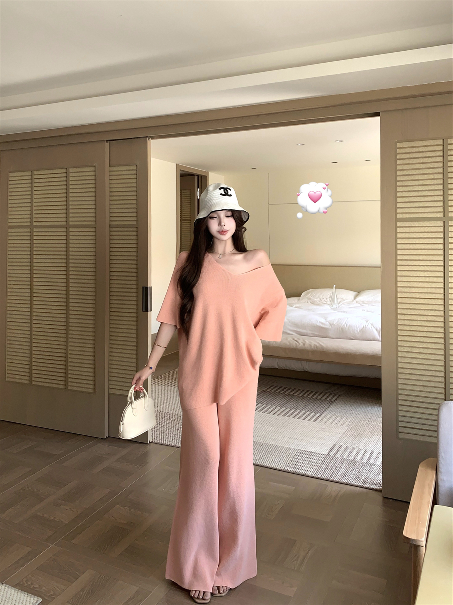 실사 봄 여름 한 부서 자이언트 잘 생긴 아름다운 착용 가져 가라. 전체 집합 새로운 초여름 와이드 레그 팬츠 캐주얼 세트 여성