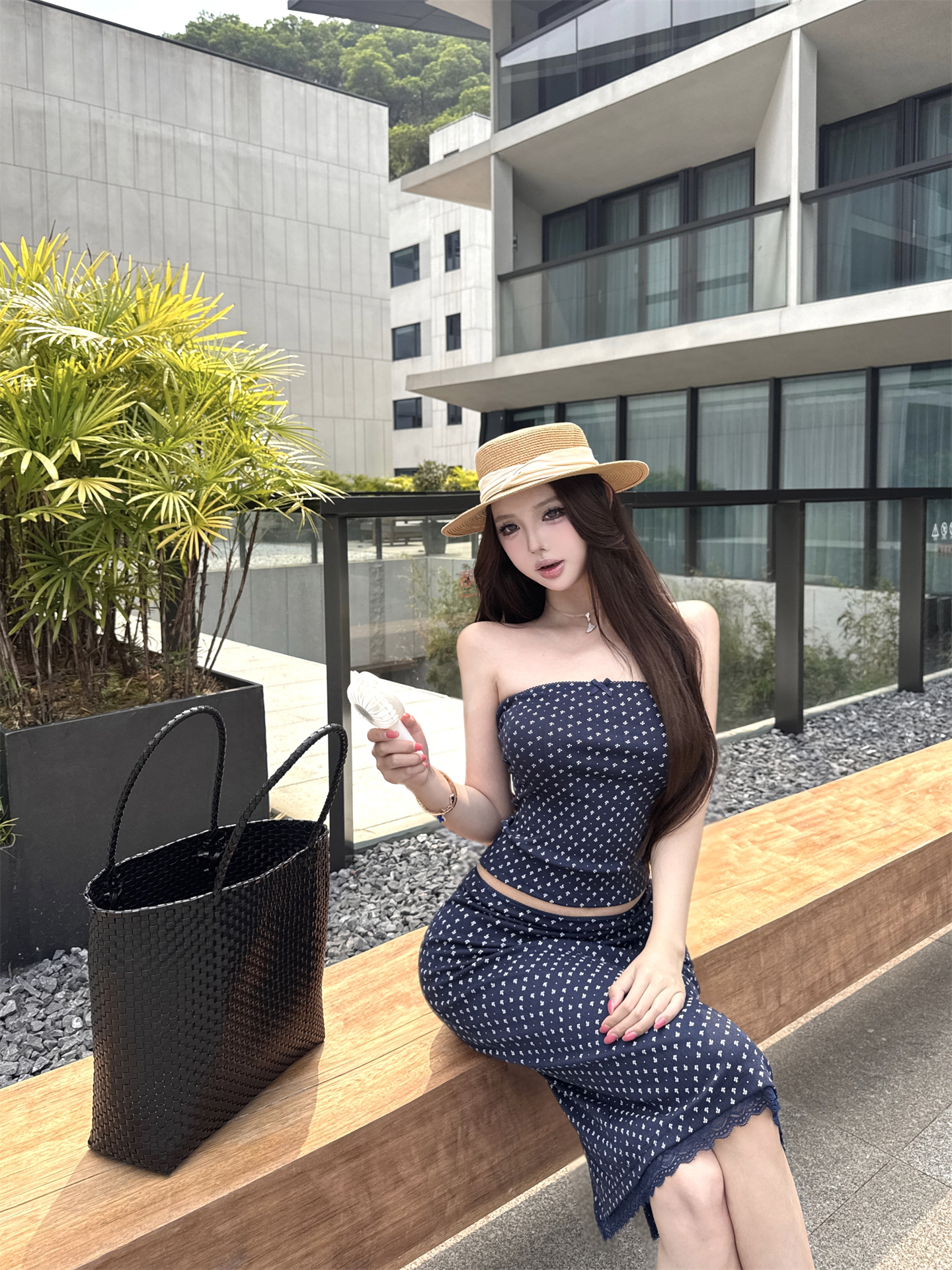 실사 프로방스 스타 해군 쇼트 스타일 튜브탑 조끼 여성 여름 새로운 도루 센스 반신 스커트 투피스 세트