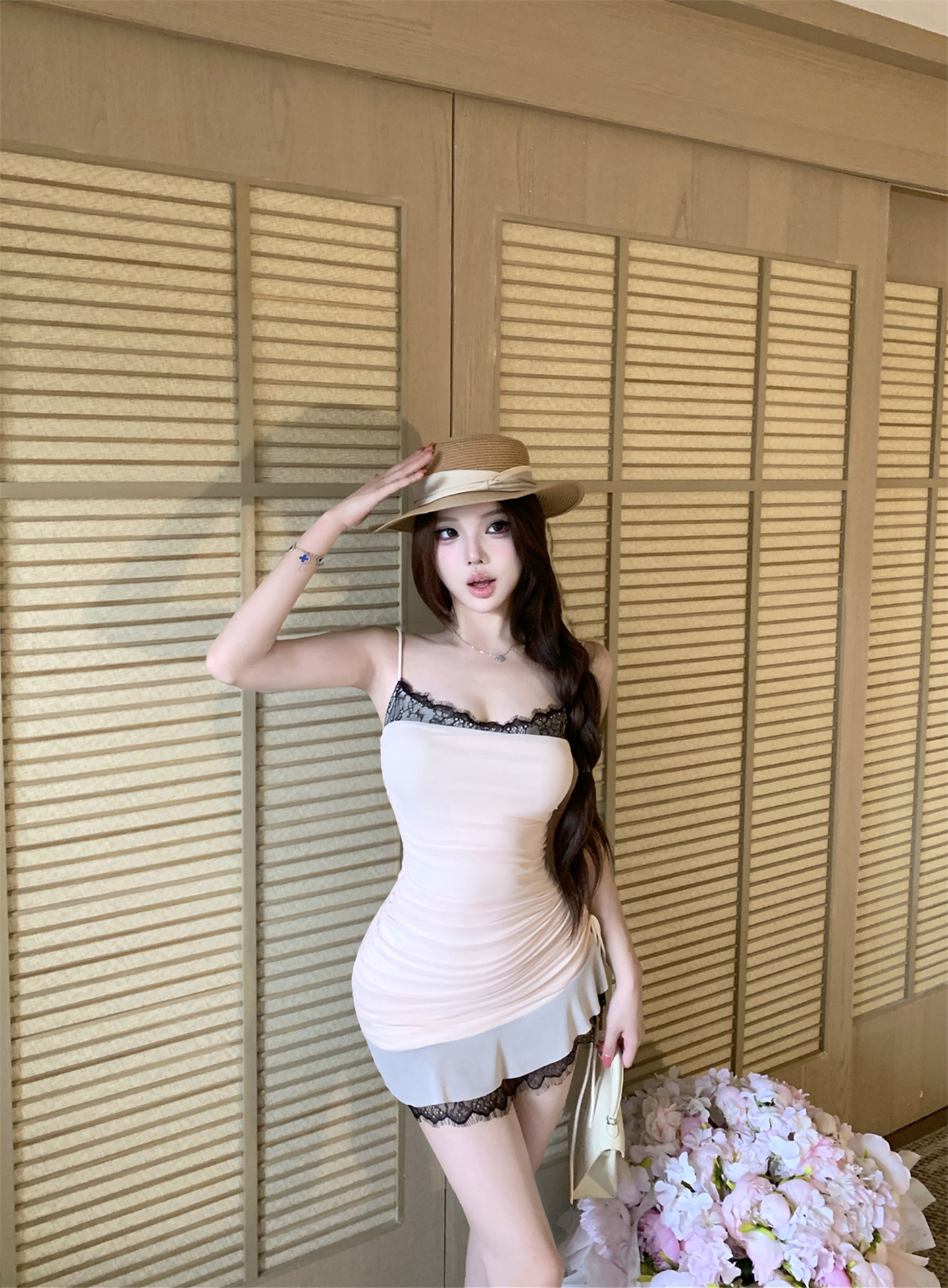 실사 프랑스식 섹시함 슬립 드레스 여름 새로운 레이스 조각 순수한 욕망 핫걸 타이트 스커트 미니 스커트 여성