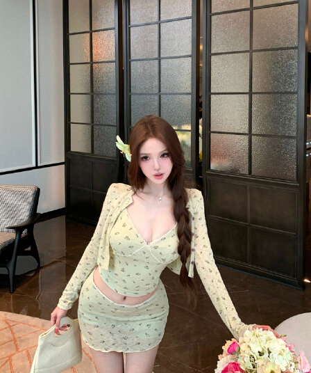 실사 이른 가을 새로운 자외선 차단 긴팔 가져 가라. 쇼트 스타일 V넥 꽃무늬 슬립 반바지 세 조각 세트 여성
