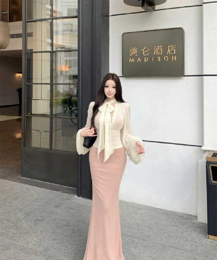 실사 이른 가을 새로운 프랑스식 부드러운 바람 리본 칼라 셔츠 가져 가라. 품격 튜브탑 롱 스커트 두 조각 여성 세트