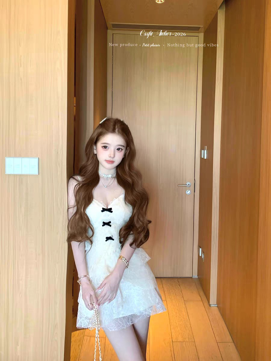 늦게 우산 우산 26 ss 모두 심장 건방진 녀석 mont 보여주기 필드 섹션 레이스 레이스 나비 매듭 슬립 드레스 미니 스커트