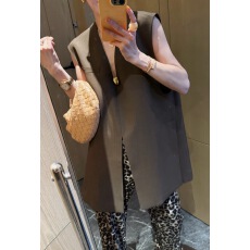 批发邱小小丽呀欧货V领西装马甲女无袖背心外套+<b class='q'>蕾丝</b>提花拼接半身裙