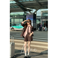 批发小榆秋新款<b class='q'>女</b>外套高级感学院风百搭西装套装百褶裙+衬衫
