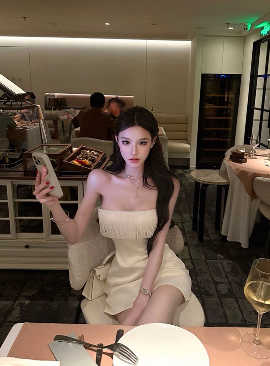 먼지 덩 덩 Jiao ch 눈물 프랑스식 천 골드 센스 네클라인 술 품격 슬립 드레스