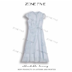 批发zonefive2026夏季<b class='q'>新款</b>盘扣刺绣收腰显瘦气质优雅国风连衣裙