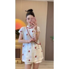 批发甜樱桃新中式国风提花刺绣苎麻套装上衣裤子女