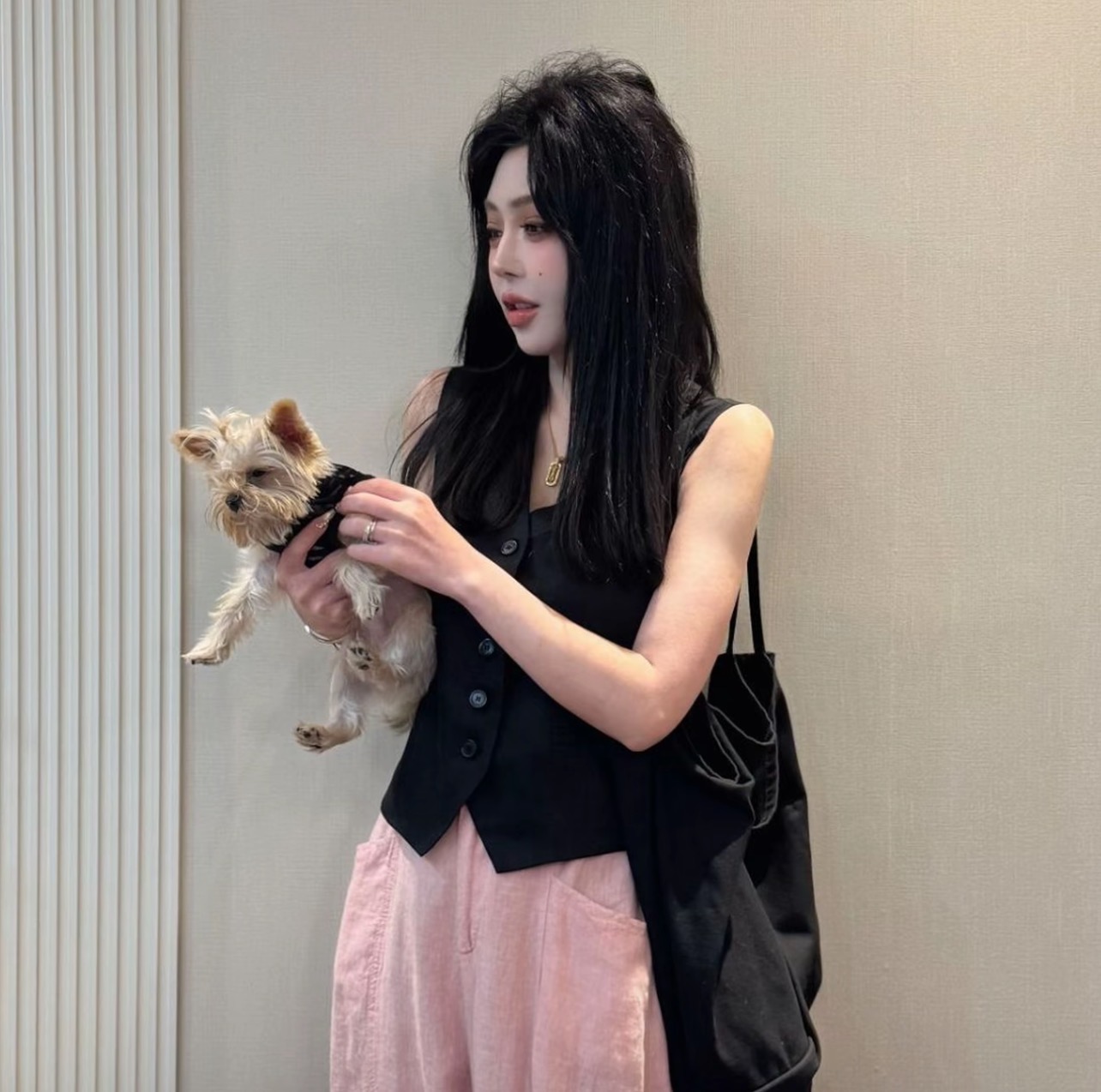 레트로 문예 V넥 민소매 정장 슬림해 보이는 다용도 조끼 맨위 바지