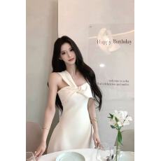 批发Pz白色恋人自带胸垫～挂/斜/一字肩三穿交叉纽结收腰<b class='q'>连衣裙</b><b class='q'>礼服</b>