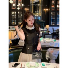 批发杨小卷 1/13 10:00 上新首发享85折赫本千金风<b class='q'>假两件</b><b class='q'>连衣裙</b>