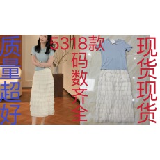 批发时尚百搭<b class='q'>个性</b>小石子拼接<b class='q'>T</b><b class='q'>恤</b> +早春轻奢欧若风高级感半身裙