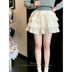 批发杨小卷 自带甜度的丝绒蛋糕裙<b class='q'>蕾丝</b>短裙秋冬高腰A字半身裙蓬蓬裙裤