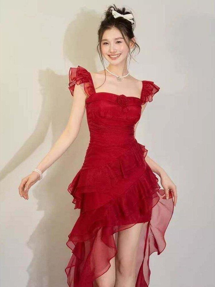 underpass 오리지널 휴일 프랑스식 빨간색 장미 디스플레이 화이트 작은 날다 소매 슬립 끌기 꼬리 분위기 센스 드레스