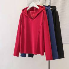 批发实拍大码秋季u领设计感连帽衫简约鱼骨显瘦胖mm打底衫女上衣T恤