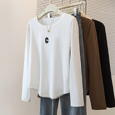 批发实拍大码女装设计感不规则简约t恤女春秋胖mm洋气减龄长袖上衣潮