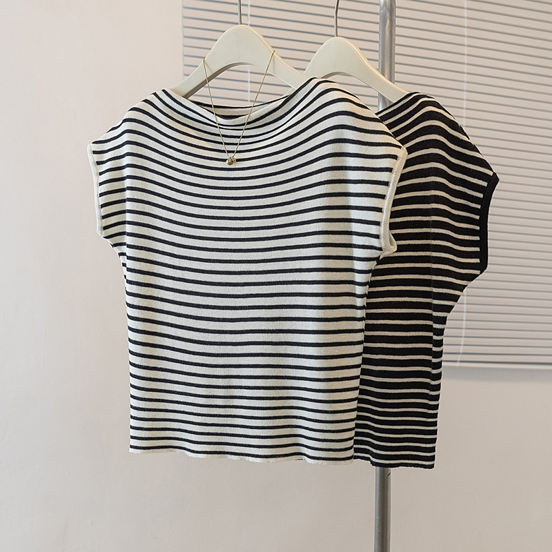 RY2562# 实拍大码无袖针织衫女新款韩系气质一字肩条纹宽松遮肚蝙蝠袖上衣