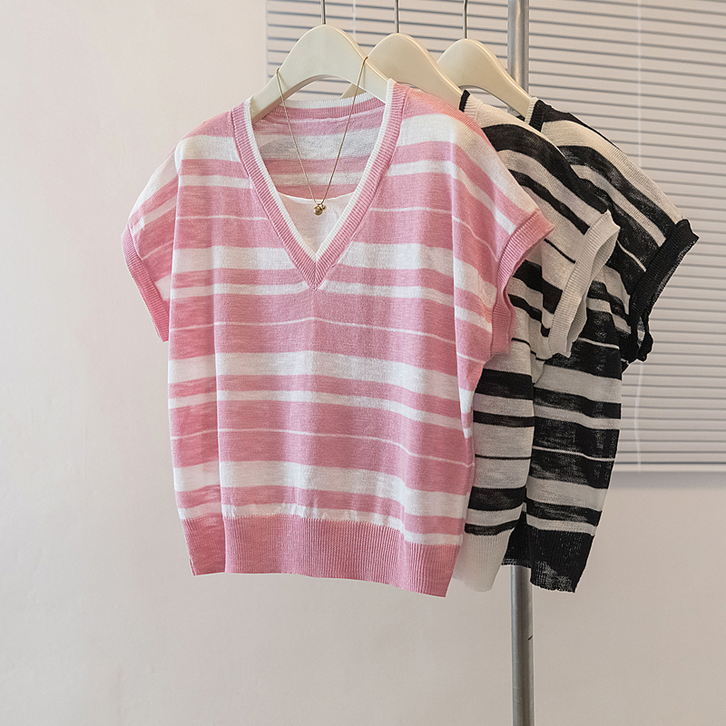 RY2561# 实拍大码短袖T恤女夏季新款假两件拼色条纹显瘦设计感百搭上衣潮