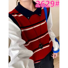 批发学院风翻领撞色<b class='q'>条纹</b>假两件拼接<b class='q'>针织衫</b>女2025秋冬新款百搭时尚上衣