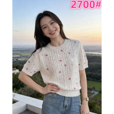 批发花园世界d小姐早春款奶油白<b class='q'>羊绒</b>绞花玫瑰小鸟刺绣针织短袖5091