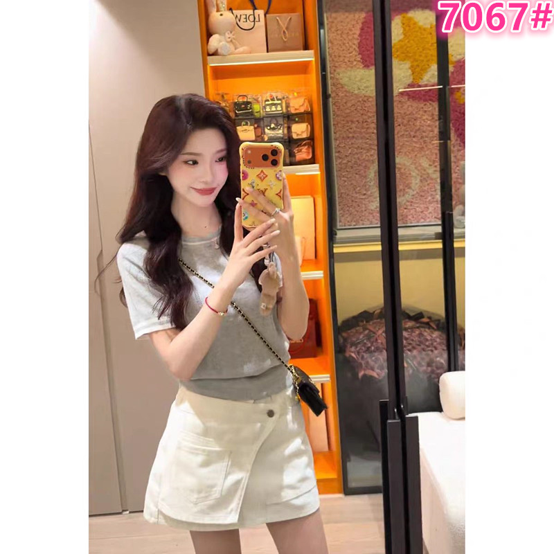 한 스타일 학원 스타일 일상 다용도 루즈핏 캐주얼 라운드 넥 니트 스웨터 여름 반팔 얇은 스타일 배색 연령 감소 맨위