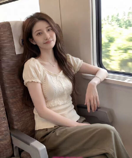 새로운 한 부서 레이스 조각 부서 벨트 측면 칼라 반팔 니트 스웨터 여성 의류 여름 슬림해 보이는 부드러운 패션 쇼트 스타일 맨위