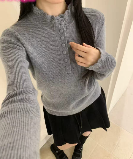 한 부서 회색 레이스 반하이넥 니트 기본 셔츠 여성 가을 겨울 디자인 센스 작은 대중 스웨터 인사이드 가져 가라. 긴팔 맨위