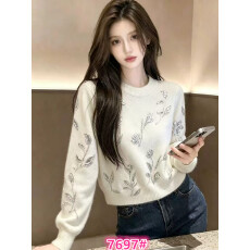 批发法式小资穿搭奶白色针织短袖t恤女2026新款夏季简约气质透气上衣